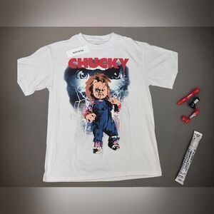 New graphic T-Shirt Chucky top Women size L